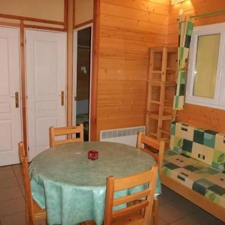Familial Au Coeur De La Nature Avec Terrasse Et Barbecue - Fr-1-583-121 Melisey (Haute-Saone)