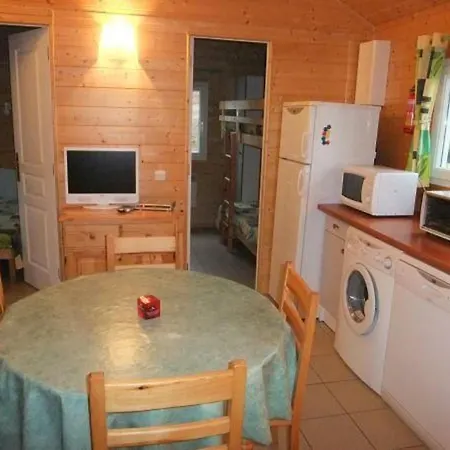 Familial Au Coeur De La Nature Avec Terrasse Et Barbecue - Fr-1-583-121 * Melisey (Haute-Saone)